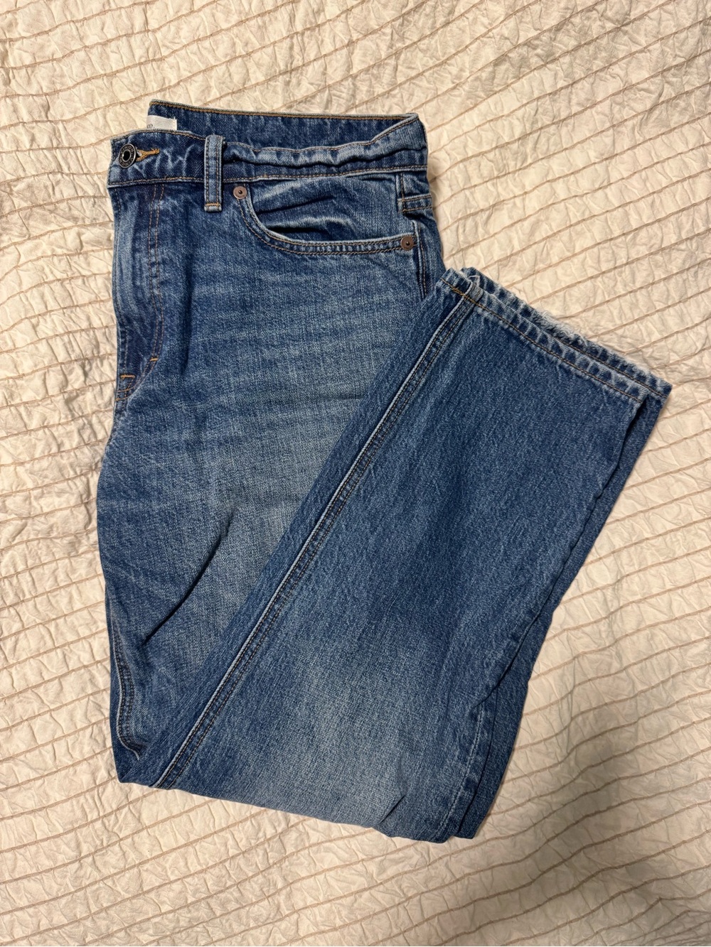 Vince Tomboy Jeans in Classic Wash